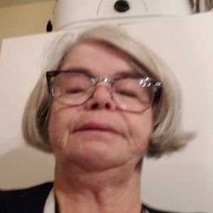 Meet your Posher, Cindy